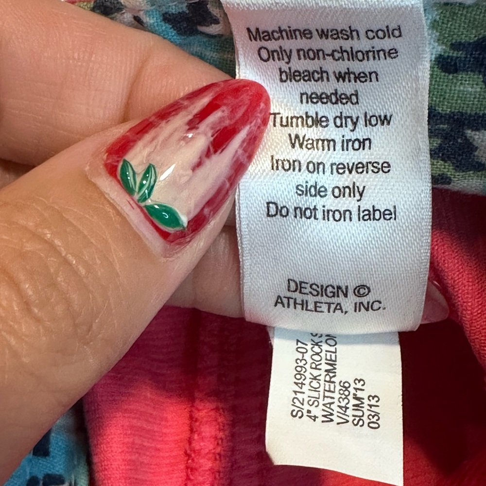 NWT Athleta Watermelon 98% Cotton Corduroy Srock Shorts Women’s 2 - Picture 8 of 10